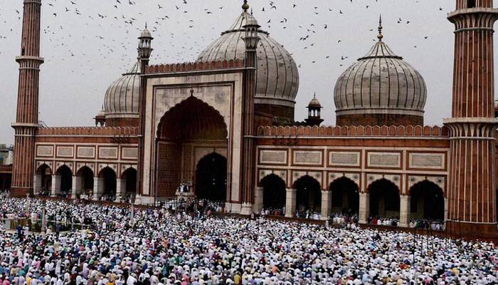 Give documents on not declaring Jama Masjid as protected: Delhi High Court