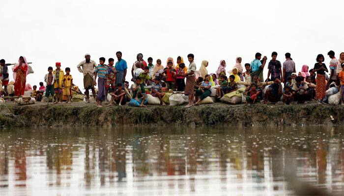 Myanmar accused of laying mines after refugee injuries