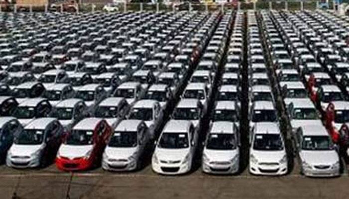 SIAM seeks cess exemption on 10-13 seater vehicles