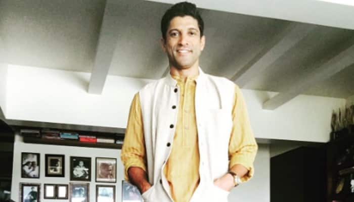 Farhan Akhtar returns to dialogue writing with &#039;Gully Boys&#039;