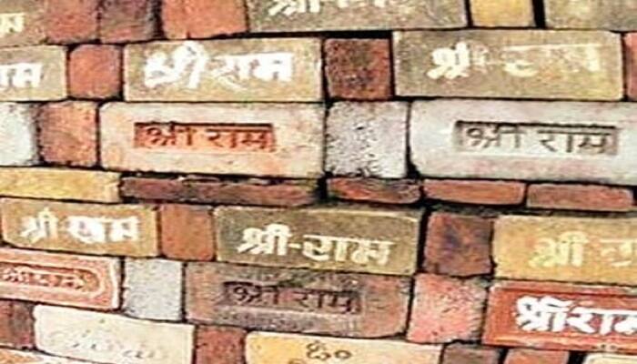 Ayodhya dispute: Nirmohi Akhara&#039;s chief Mahant Bhaskar Das passes away after heart attack