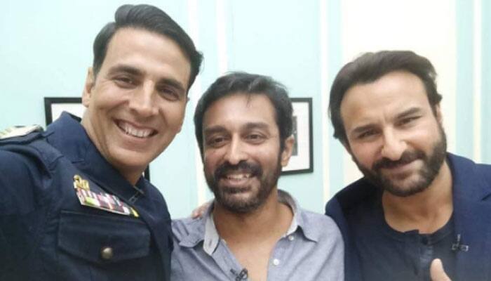 Akshay Kumar and Saif Ali Khan&#039;s latest selfie is giving us &#039;Main Khiladi Tu Anari&#039; vibes!