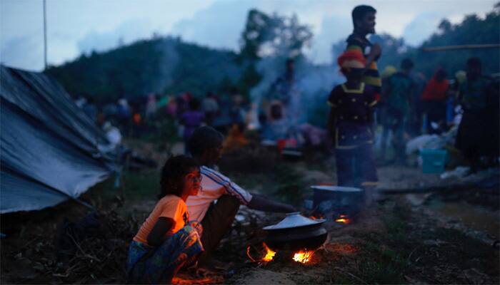 Amnesty says Myanmar military torching Rohingya villages