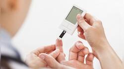 Wearable self-powered sensor monitors body glucose from sweat