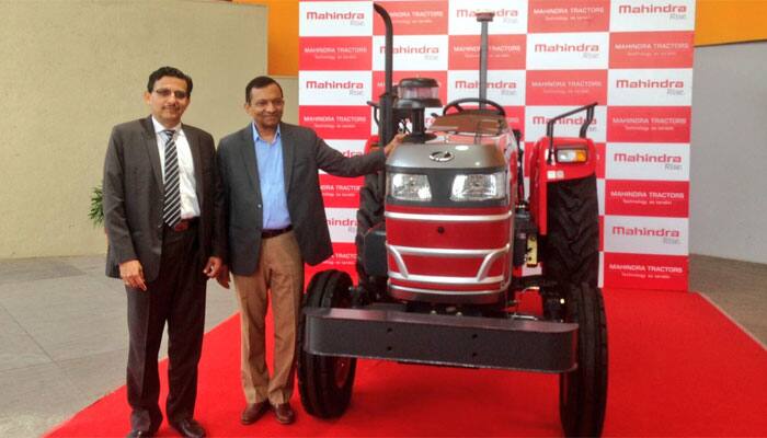 Mahindra and Mahindra unveils India&#039;s first driverless tractor; commercial rollout in 2018