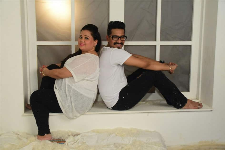 Bharti Singh And Harsh Limbachiyaas Pre Wedding Photoshoot Looks Super Fun News Zee News