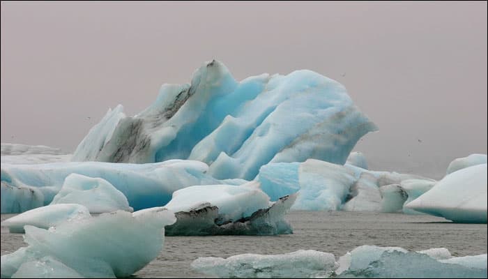 Huge iceberg breaks off from Antarctic&#039;s Pine Island Glacier