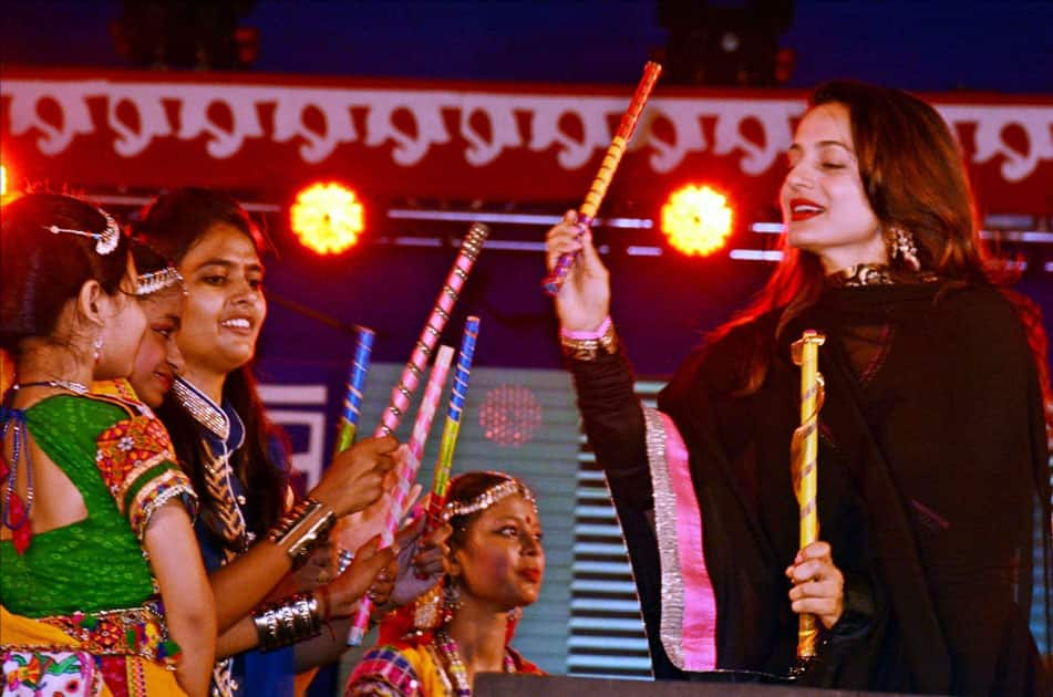 Actress Ameesha Patel during Dussehra Mahotsav 2017 at Gandhi Maidan in Patna.