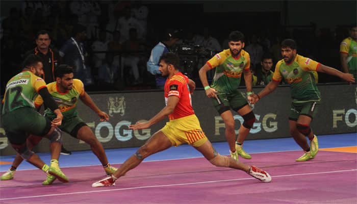 PKL 2017: Gujarat Fortunegiants edge out Patna Pirates 30-29