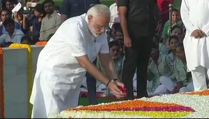 Mahatma Gandhi&#039;s ideals motivate millions across the world: PM Narendra Modi