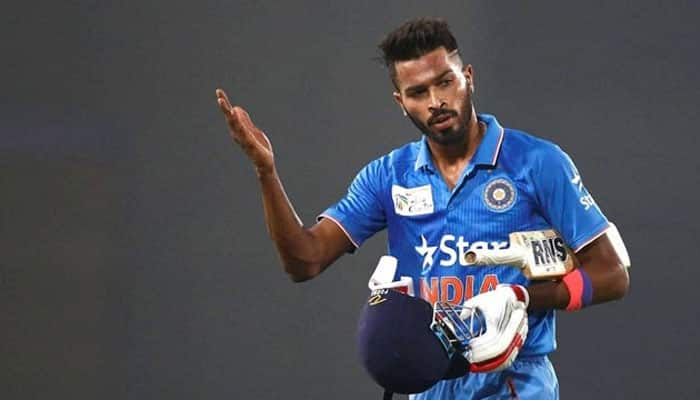 Hardik Pandya&#039;s picture with mystery girl becomes Internet sensation