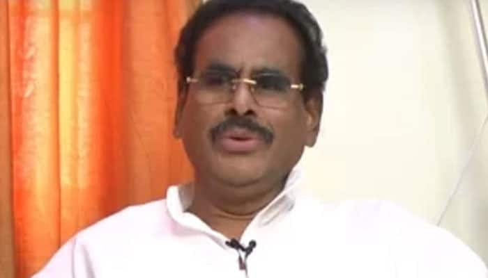 Questions raised as Sasikala’s husband Natarajan undergoes organ transplant