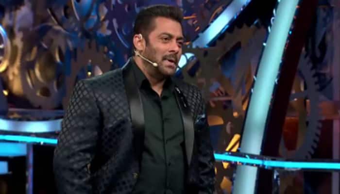 Bigg Boss 11 Weekend Ka Vaar: Salman Khan questions Hina Khan, Vikas Gupta