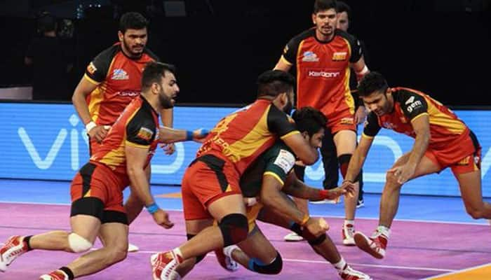 PKL 2017: Bengaluru Bulls crush UP Yoddha 64-24