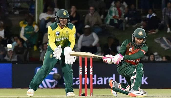 Andile Phehlukwayo strikes key blow as South Africa beat Bangladesh in first T20I