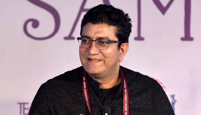 Let&#039;s not use CBFC for controversy: Prasoon Joshi