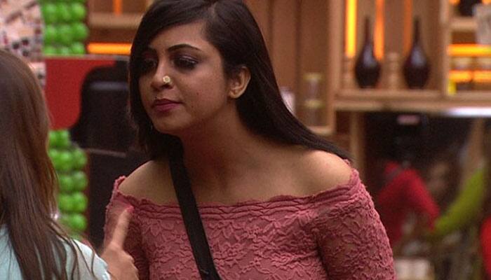 Bigg Boss 11: FIR against Priyank Sharma, Sapna Choudhary over Arshi Khan&#039;s past scandal