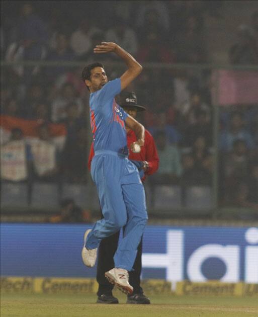 Ashish Nehra of India in action during the first T20 match between India and New Zealand at Feroz Shah Kotla stadium in New Delhi.