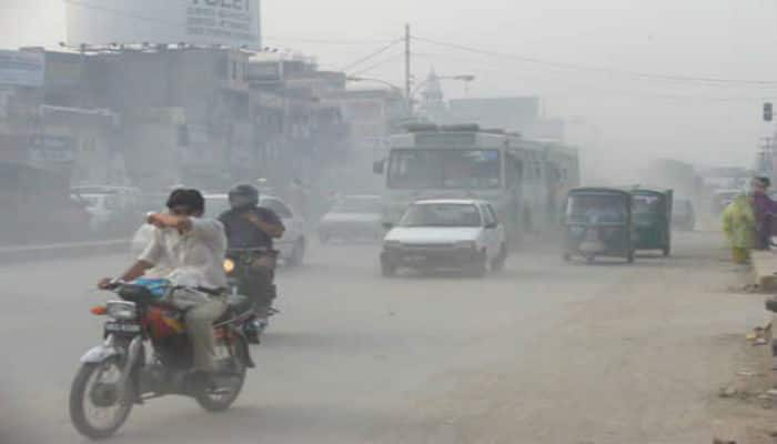 Like Delhi, Lahore chokes on toxic air