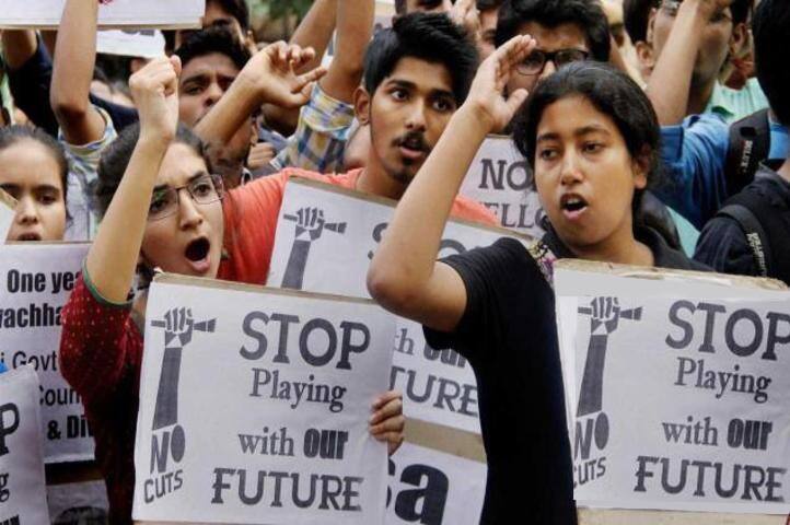 SC lashes out at UGC over commercialisation of education, restrains deemed varsities from offering distance courses