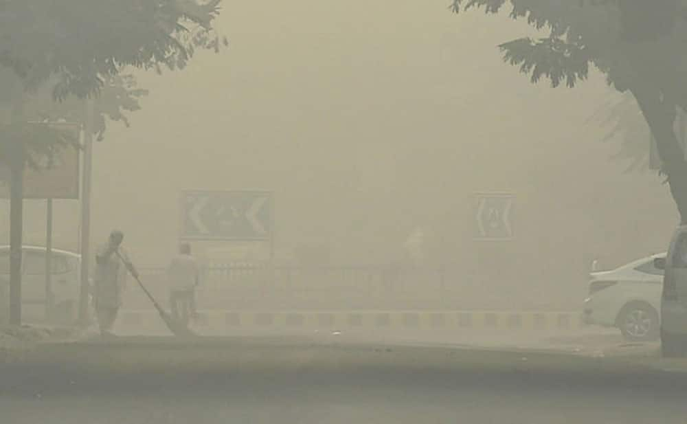 Due to smog the visibility remained low.