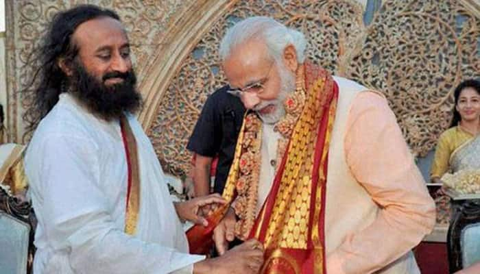 Got a strong leader after a long time, Sri Sri Ravi Shankar applauds Narendra Modi