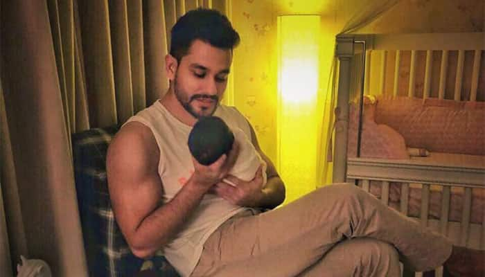 Children’s Day: Kunal Kemmu shares daughter Inaaya Naomi’s photograph