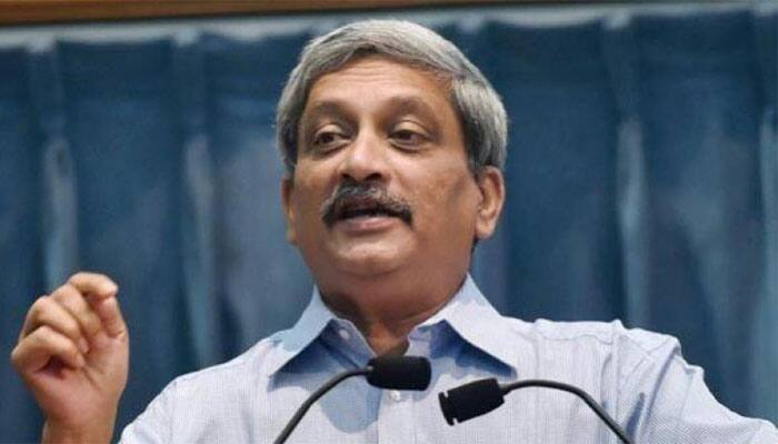 Manohar Parrikar tells schoolkids about his &#039;adult movie&#039; experience