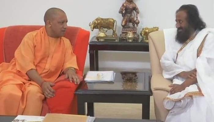 Sri Sri&#039;s Ayodhya mediation act intensifies, meets Yogi Adityanath 