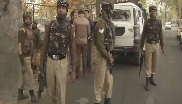 Terrorists attack police party in Jammu and Kashmir; one cop martyred