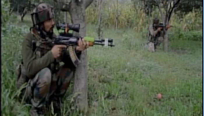 Soldier killed in gunbattle with militants in Kupwara