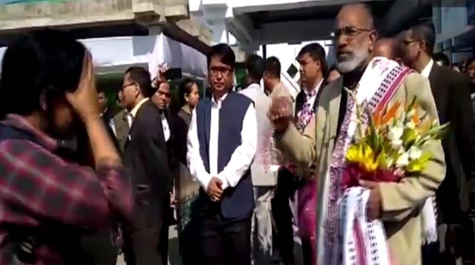 Watch: Doctor shouts at Union Minister KJ Alphons over flight delay