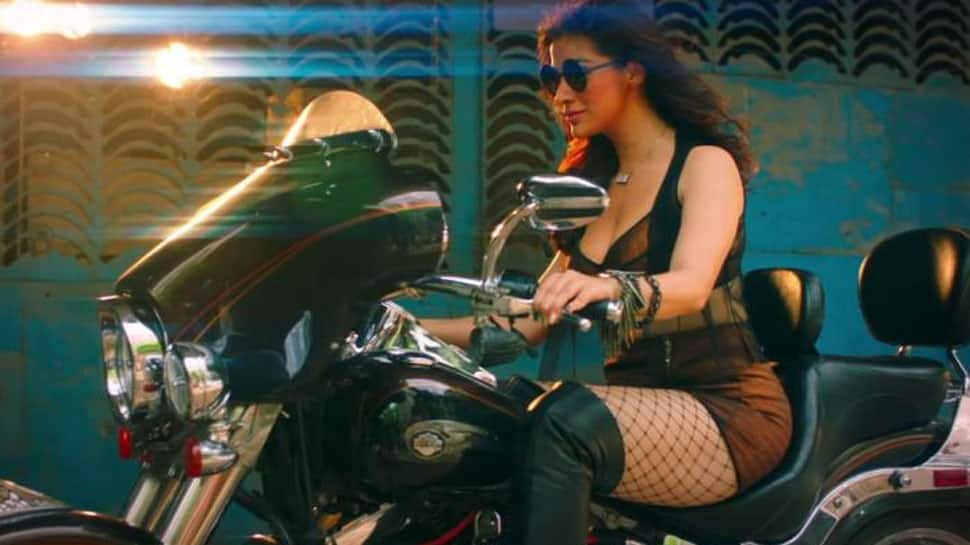 Julie 2 movie review: A look at the murk behind the glam