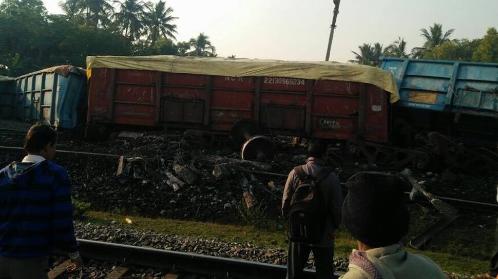 Odisha: 14 bogies of goods train derails in Jagatsinghpur