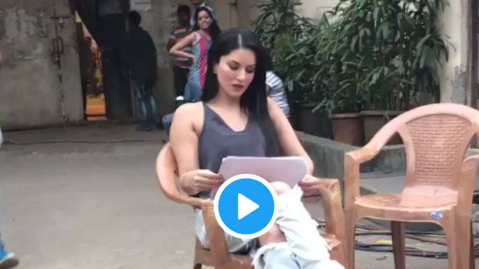 Sunny Leone’s reaction on seeing a snake will leave you in splits – Watch