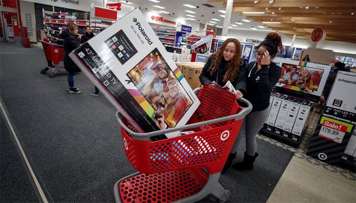 US Black Friday, Thanksgiving online sales climb to record high