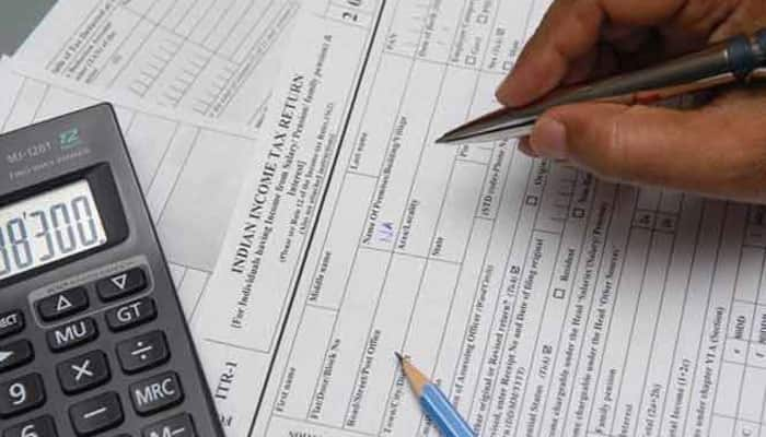 I-T dept to slap higher tax rate on fraudulently revised ITRs filed post demonetisation