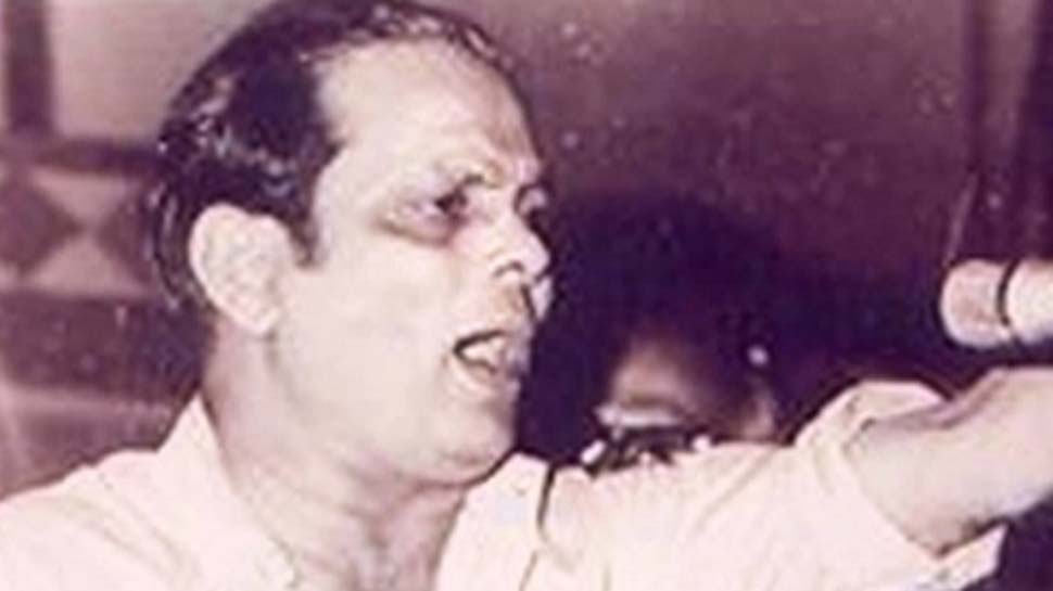 Maha govt to celebrate birth centenary of singer Sudhir Phadke