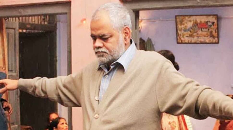 Playing socio-economically challenged roles comes &#039;easily&#039; to Sanjay Mishra