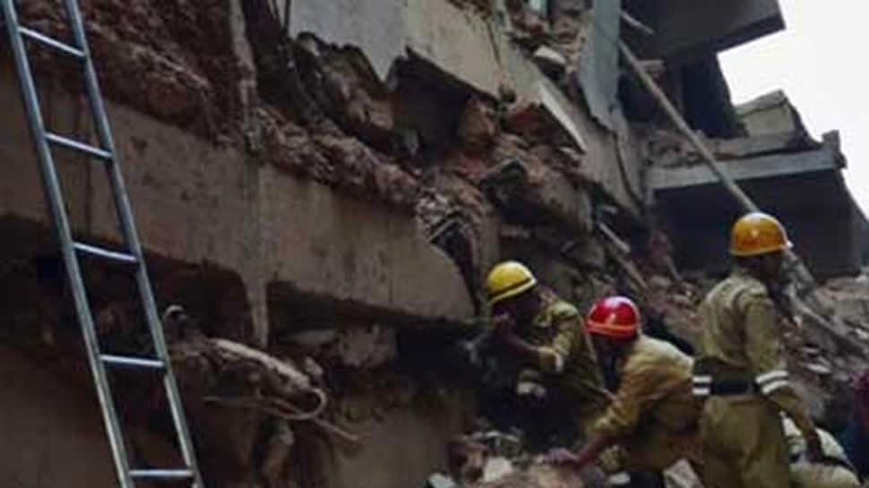 Uttar Pradesh: Three killed, two injured as wall collapses in Shahjahanpur 