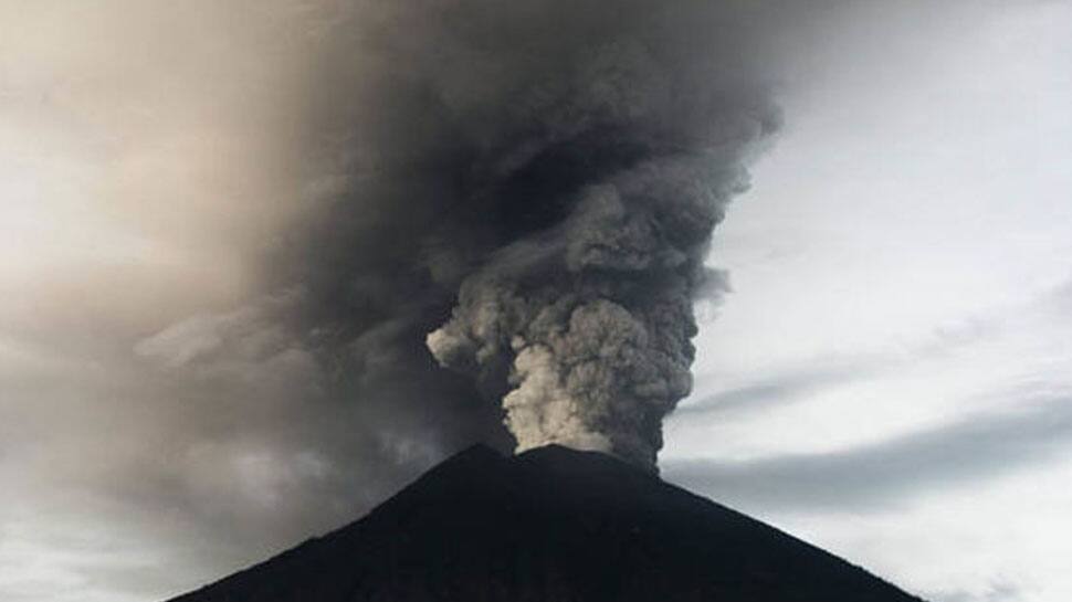 Closed for two days due to volcanic eruption, Bali Airport opens today