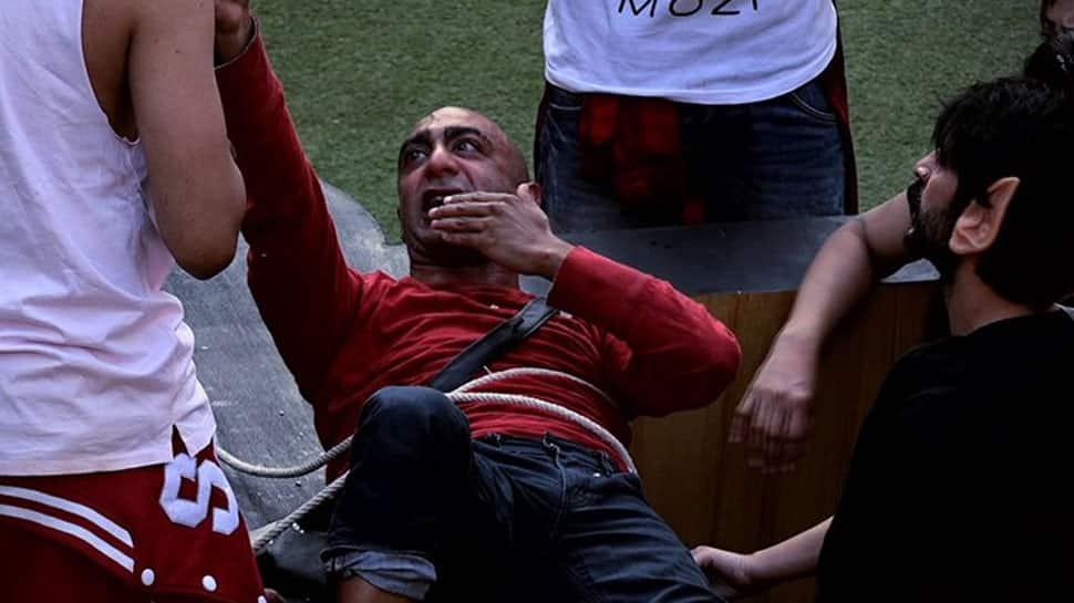 Bigg Boss 11: Akash Dadlani suffers allergic reaction after being tortured by Daanavs - Watch