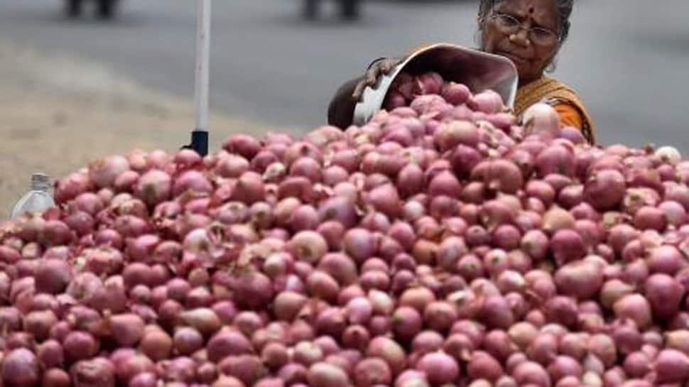 Don&#039;t know how and when onion prices will come down: Union Food Minister Ram Vilas Paswan