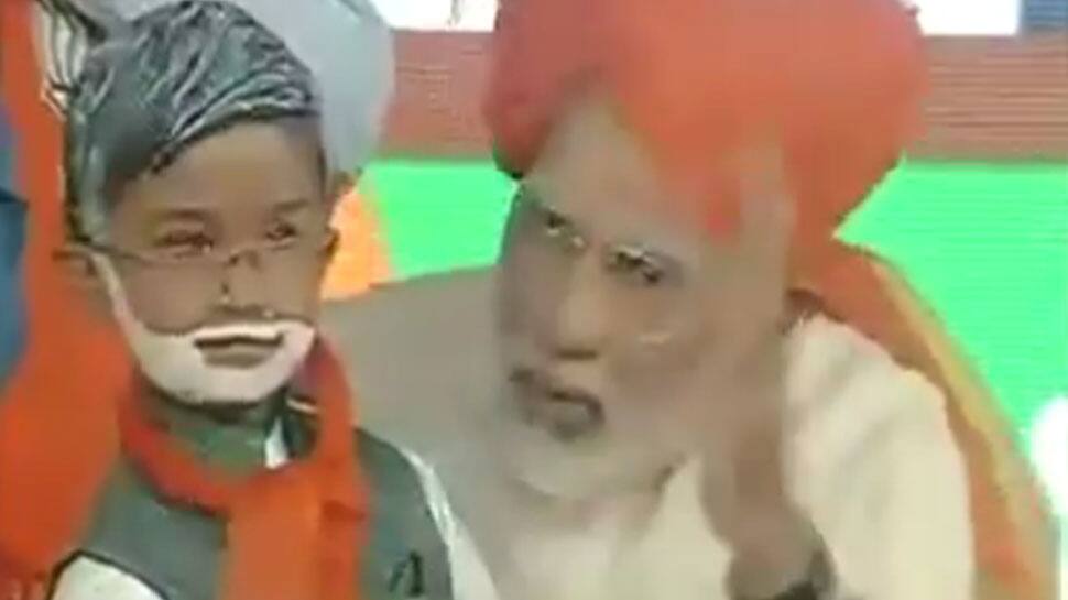 Watch: When PM Narendra Modi meets &#039;little Modi&#039; in Gujarat