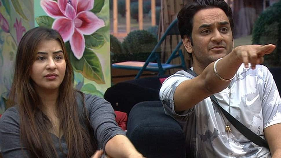 Bigg Boss 11: When Vikas Gupta saved Shilpa Shinde from a having an embarrassing wardrobe malfunction – Watch