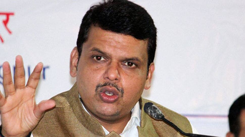 Sena slams Fadnavis for statement lauding &#039;outsiders&#039;