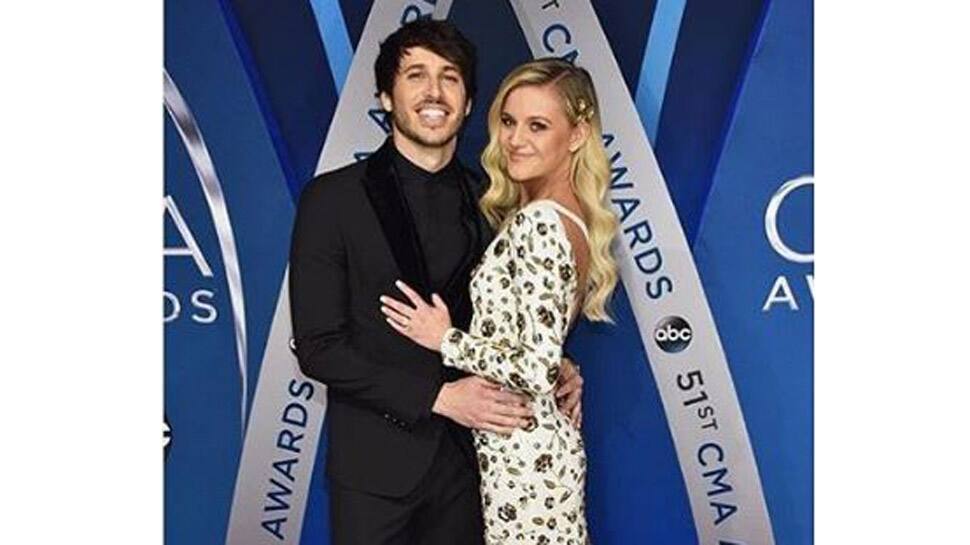 Kelsea Ballerini, Morgan Evans get hitched in Mexico