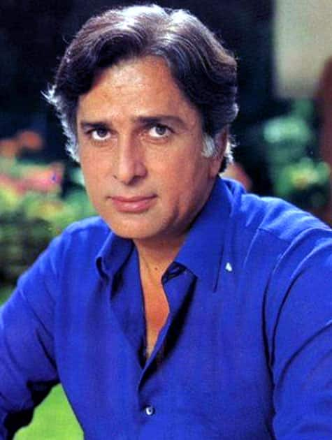 Shashi Kapoor's candid clicks.