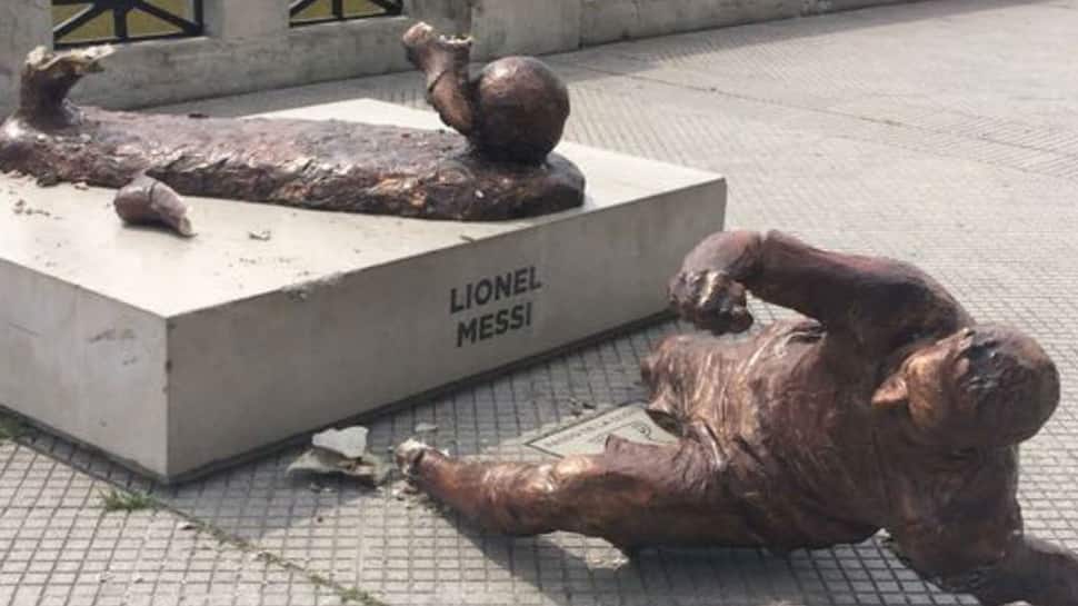 Lionel Messi&#039;s statue vandalised again