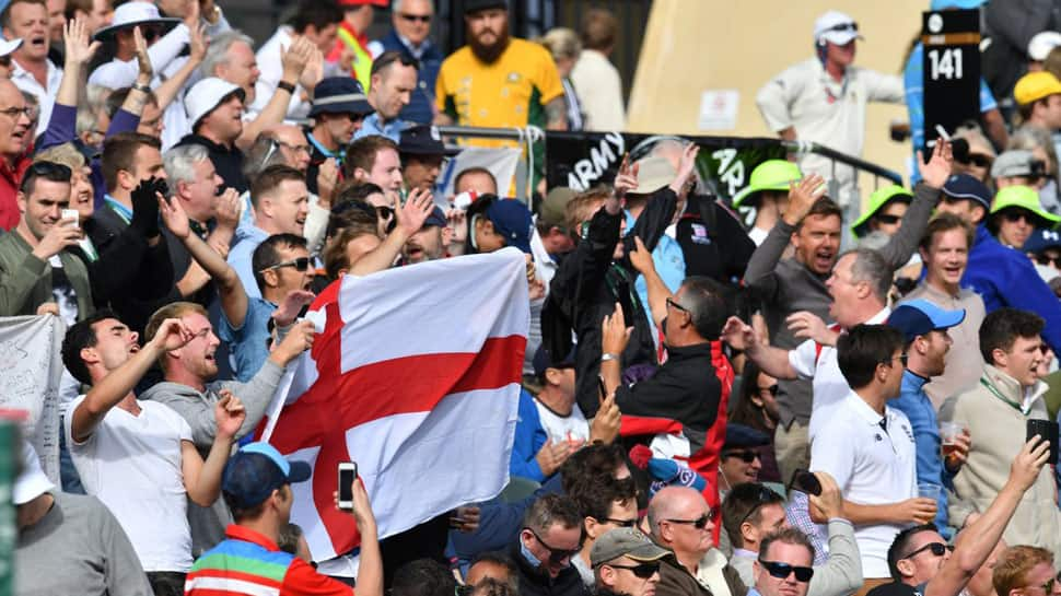 Ashes, 2nd Test: England&#039;s Barmy Army gets a little bit of local help in Adelaide - Video